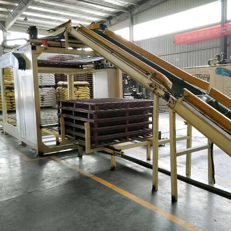 高位碼垛機(jī)